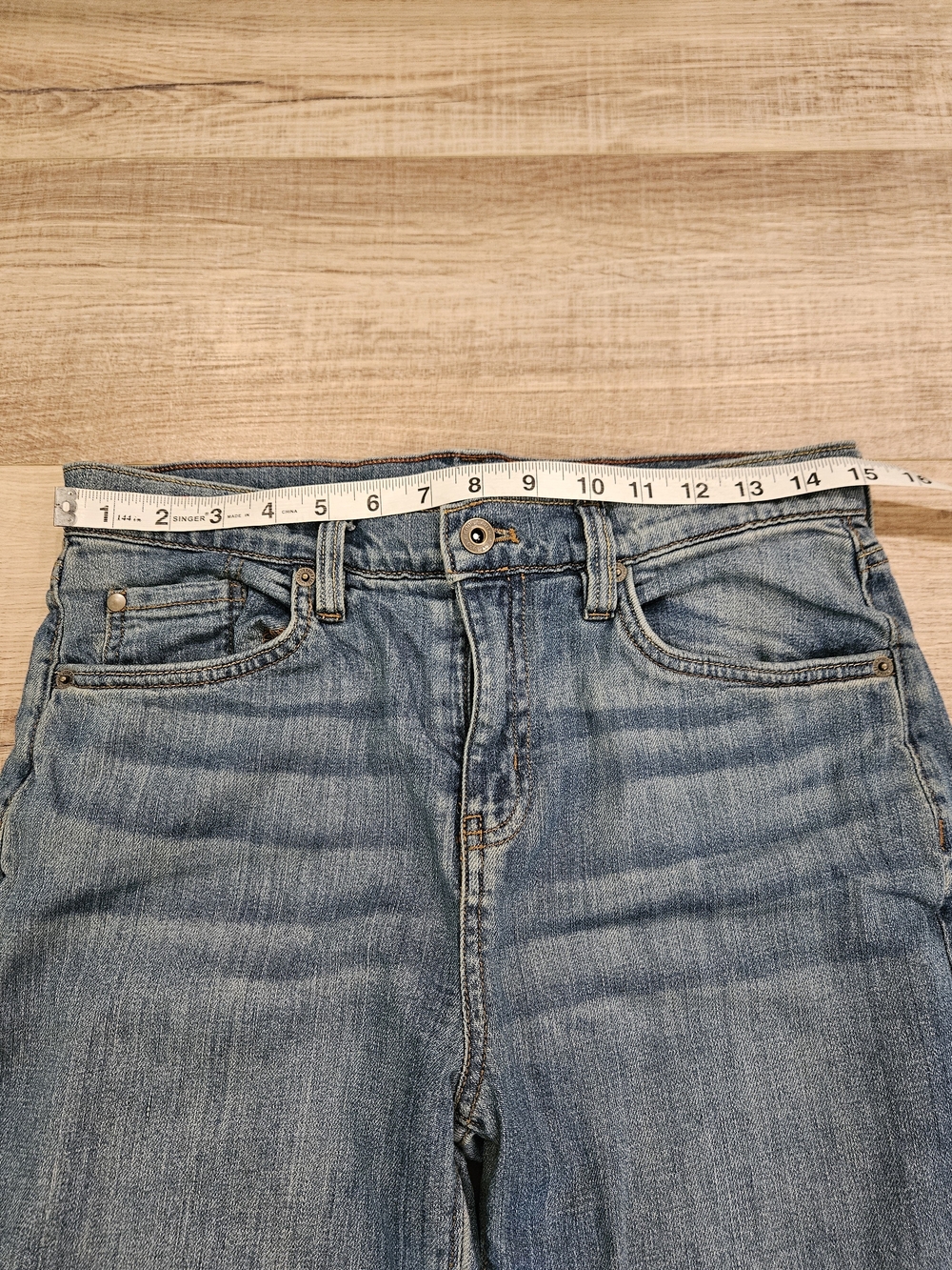 Eddie Bauer Boyfriend Mid Rise Straight Jeans Women's Size 4 Blue Plaid Cuff - Picture 9 of 12